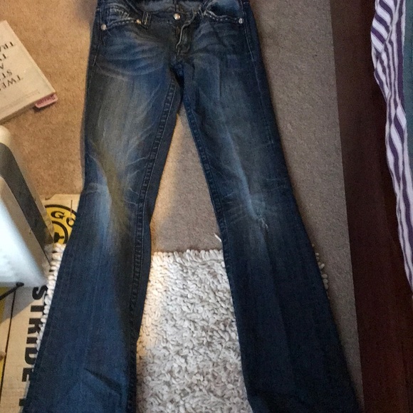 Miss Me Jeans - Picture 2 of 3